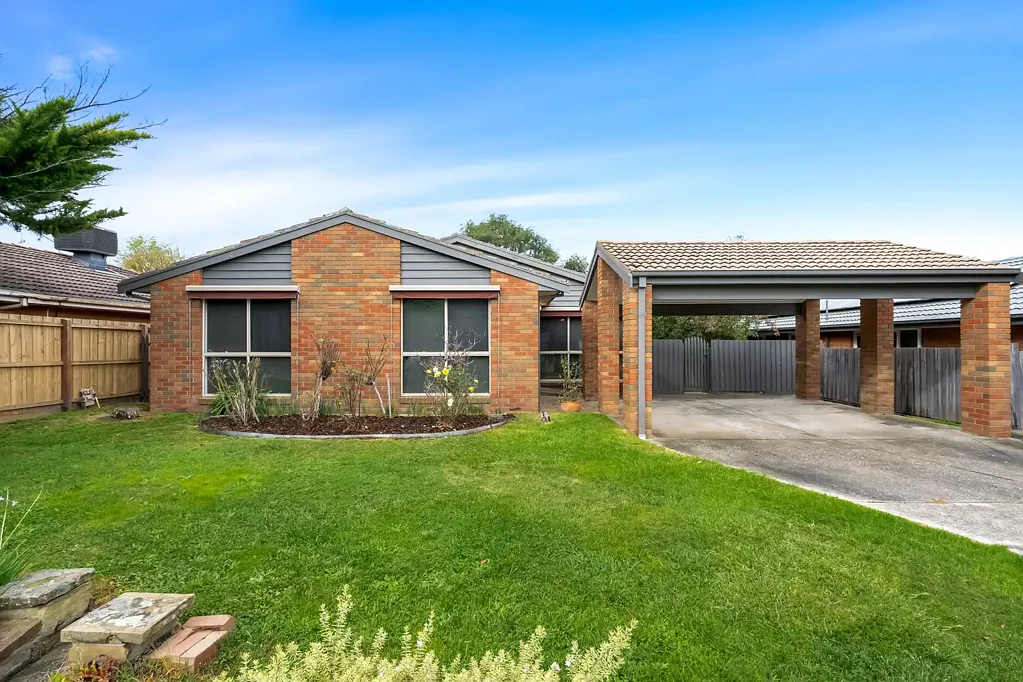 15 Acacia Court, Gisborne, VIC 3437
