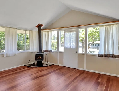 52 College Road, Stanthorpe, QLD 4380, 4房, 1浴, House