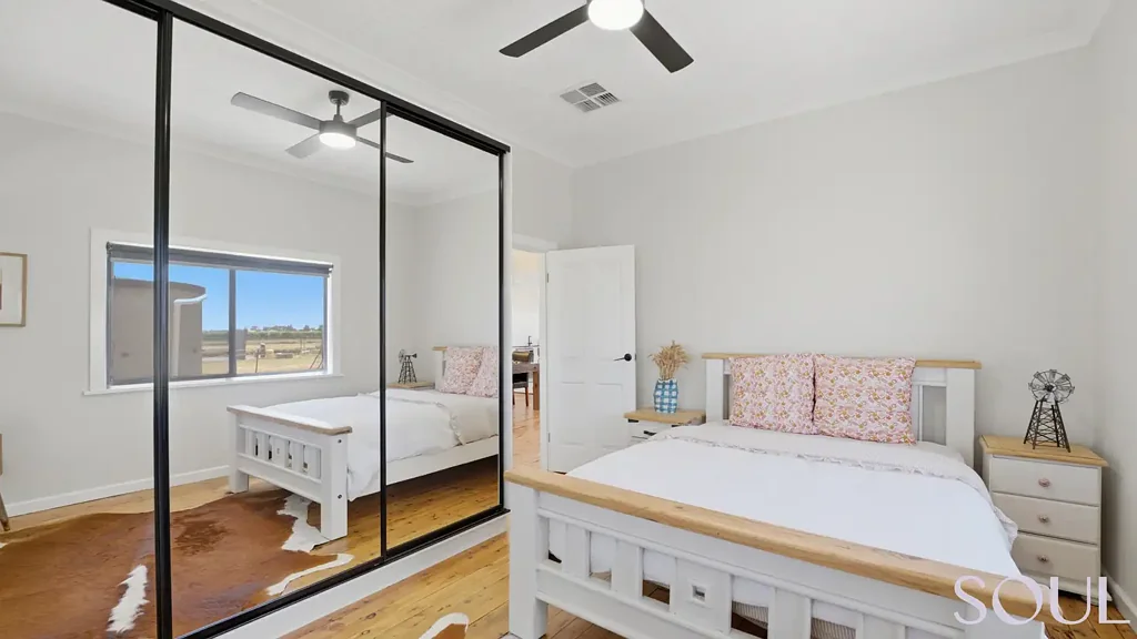 Yenda 4Phòng ngủ A 6.9 acre country retreat. Feels right