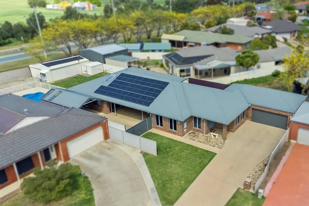 Shepparton 4Kwarto Spacious Family Home in Prime Location - OPEN - Saturday 11th October 12:30pm - 1:15pm