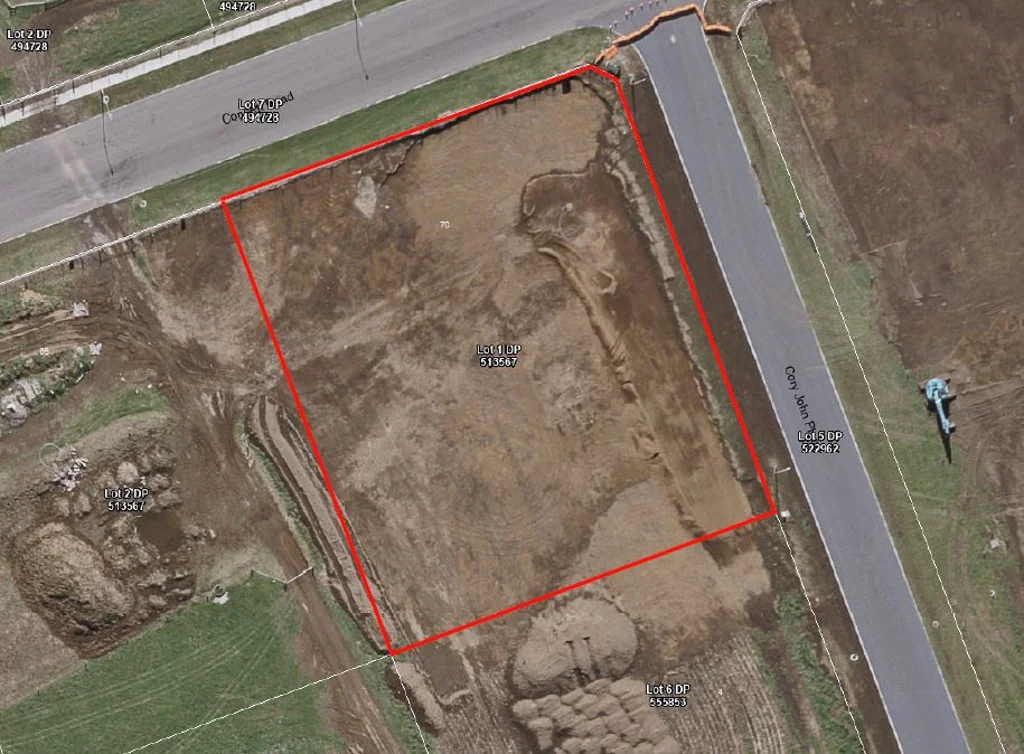 Bell Block Superb Corner Section Development - For Lease.