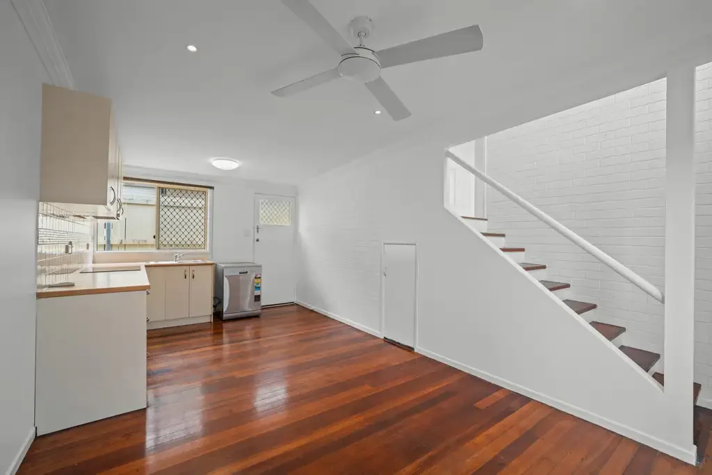 Kedron 2 Slaapkamer Split Level Apartment