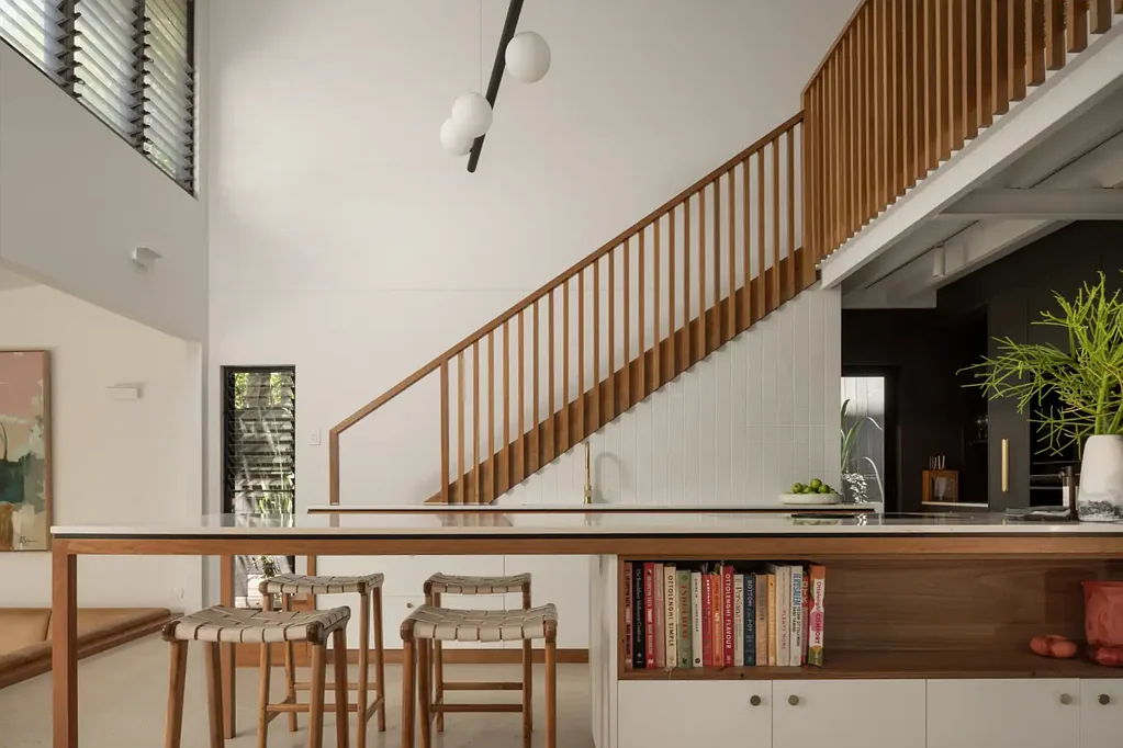 Bardon 4ਬੈੱਡਰੂਮ Architectural Family Oasis in this Private Gully House