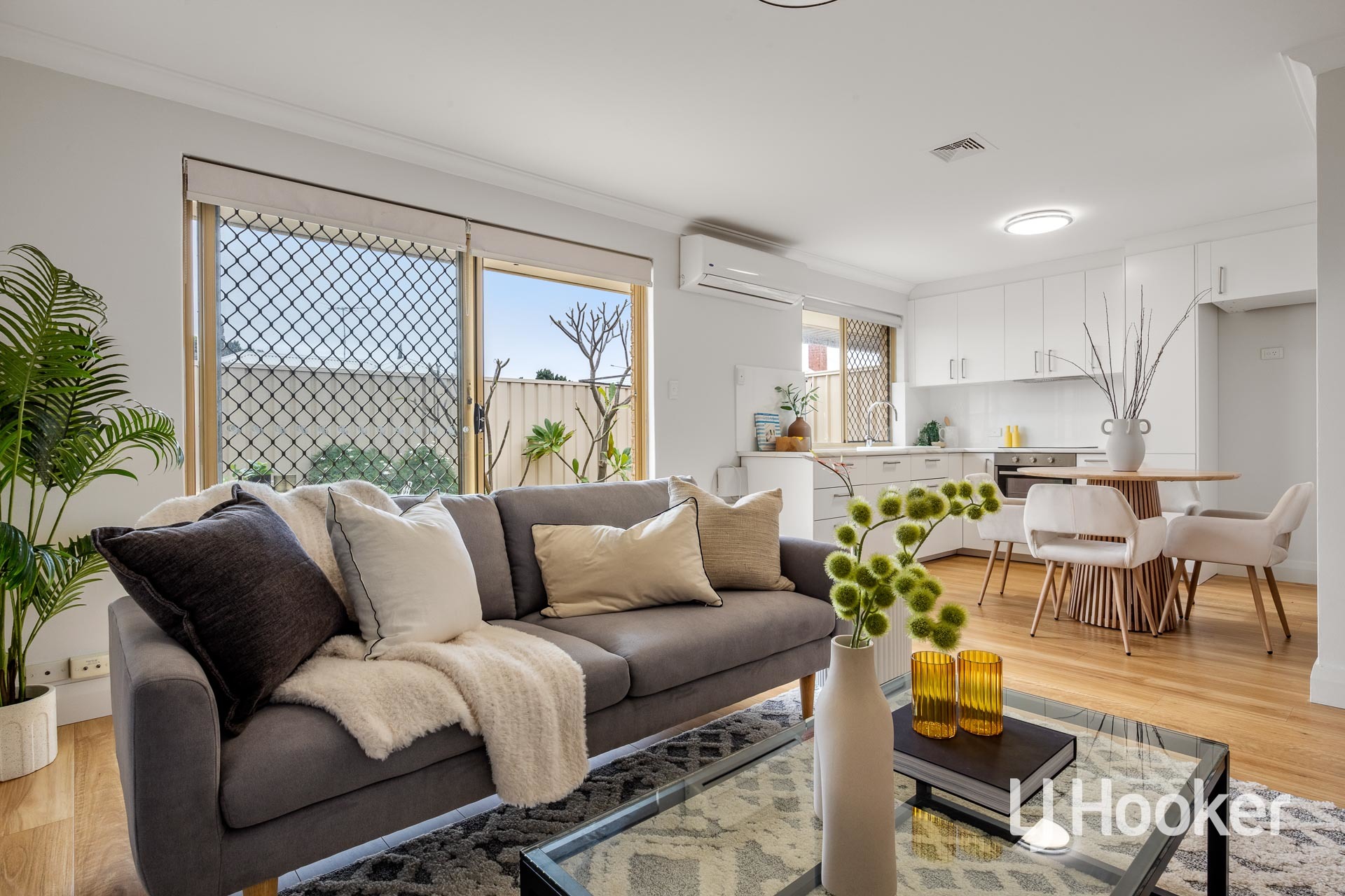 UNIT 2 169 SHEPPERTON RD, VICTORIA PARK WA 6100, 0房, 0浴, House