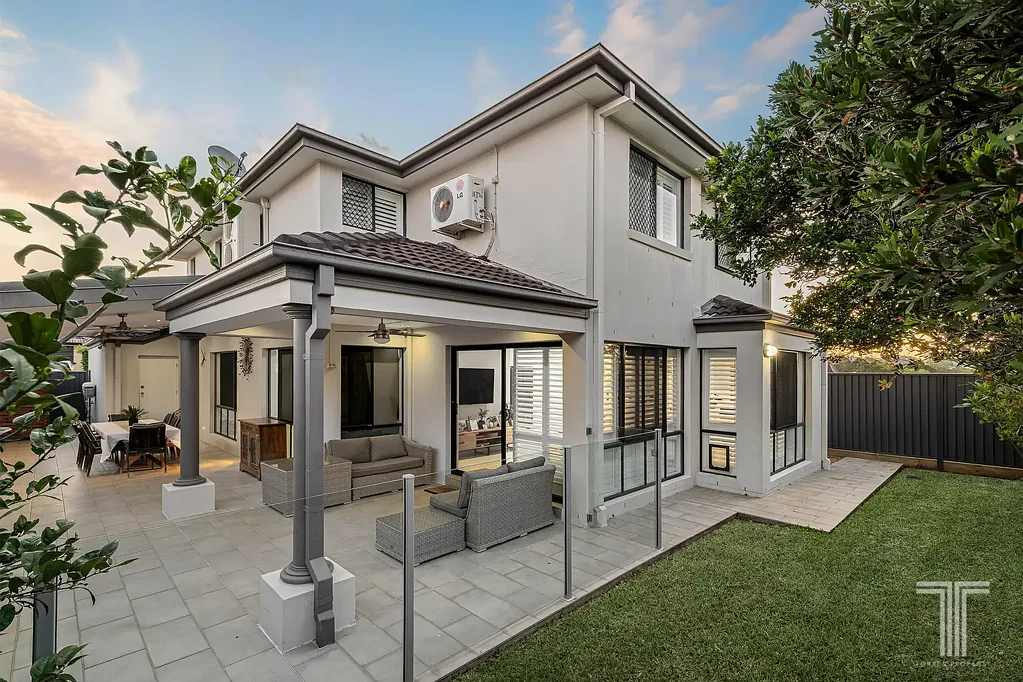 12 Vaucluse Place, Mansfield, QLD 4122