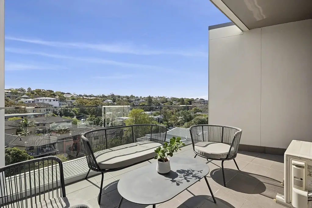 Dee Why 1ਬੈੱਡਰੂਮ Contemporary stress free living, superb place to call home