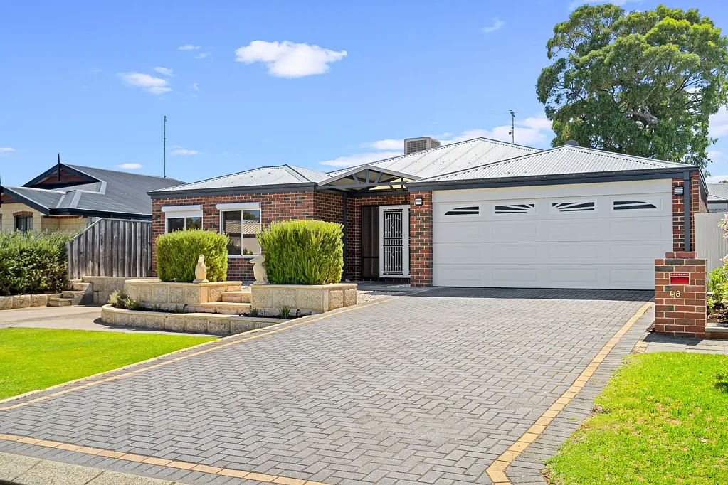 48 Summerlea Avenue, Meadow Springs, WA 6210