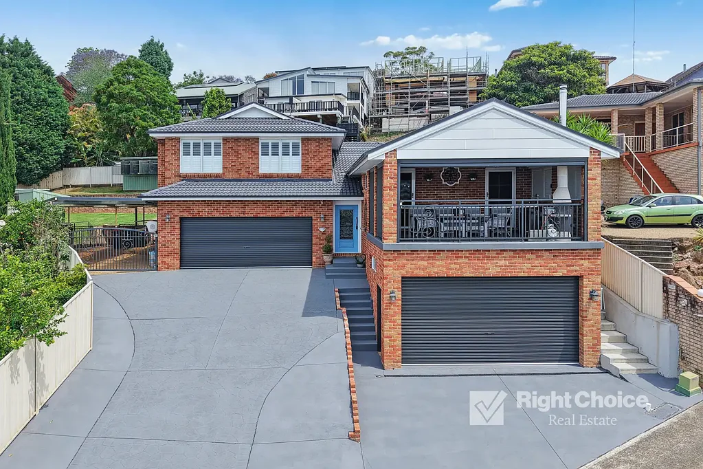 Albion Park 4ਬੈੱਡਰੂਮ Spectacular Family Home – Elevated Position with Breathtaking Views