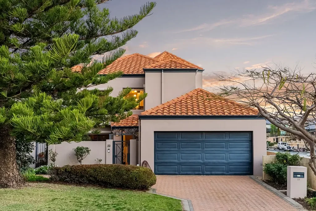 Mindarie 3कमरा Prestigious Waterfront Living in the Heart of Mindarie Marina!