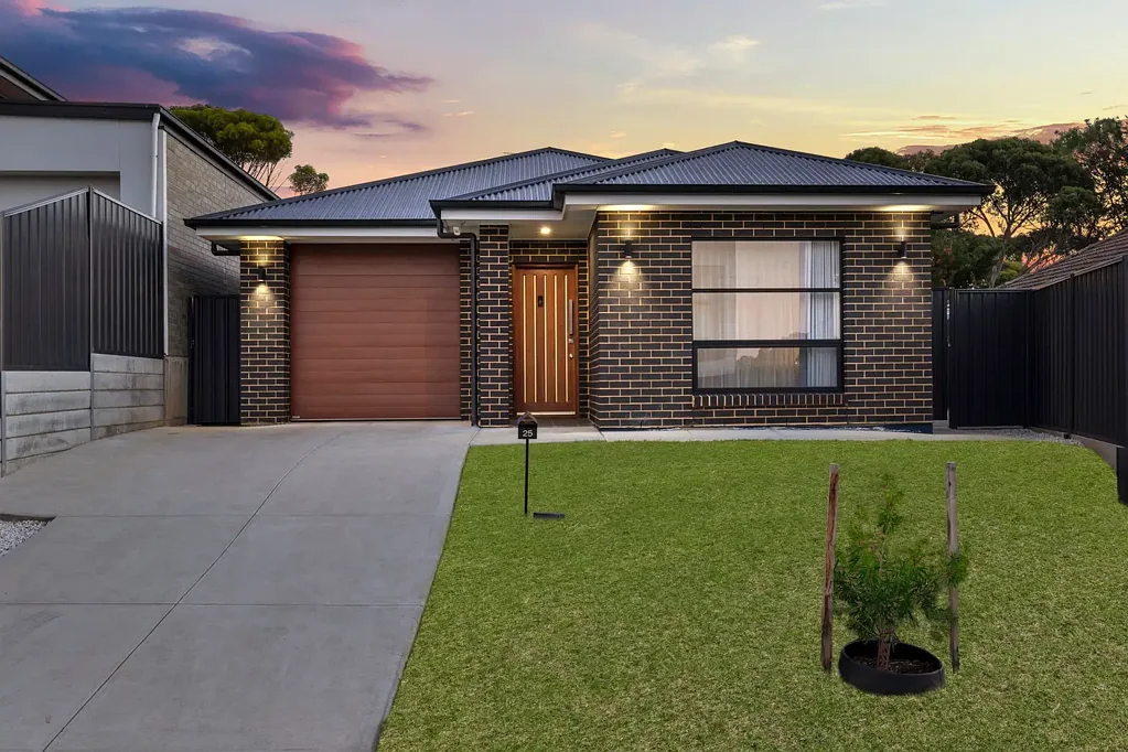 Modern 3-Bedroom Family Home in a Convenient Location