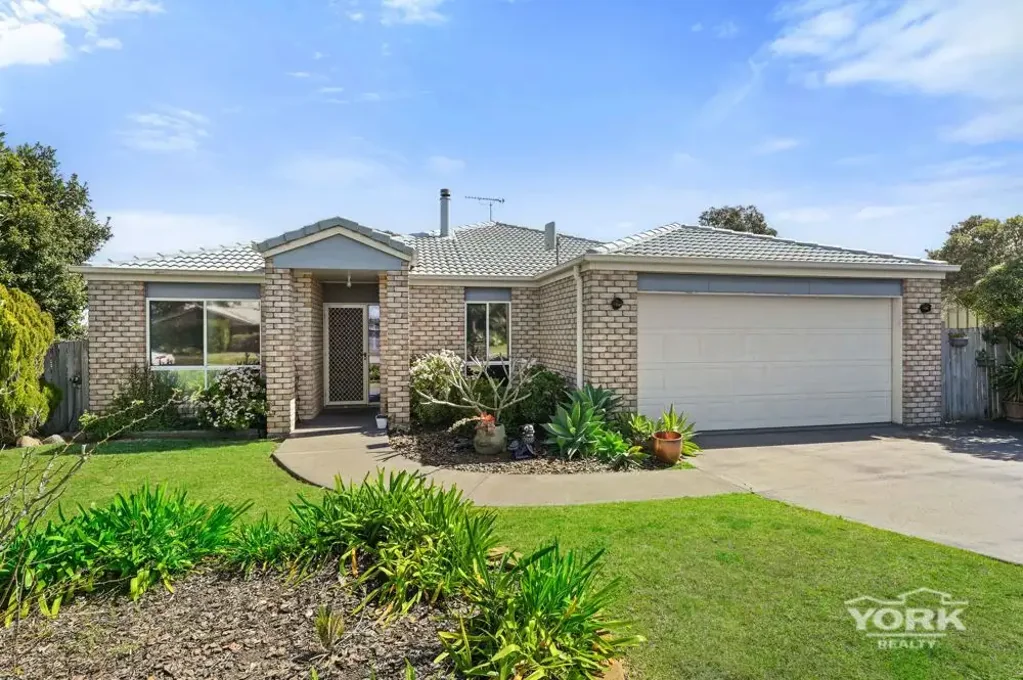 52 Stratford Drive, Wyreema, QLD 4352