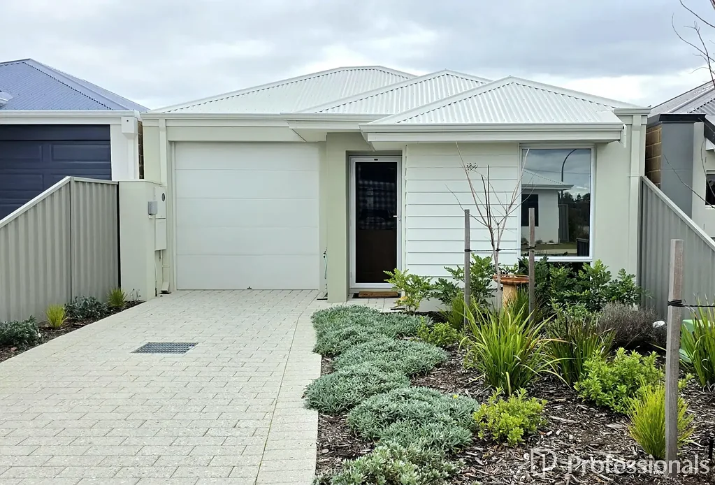 Piara Waters 3房  STUNNING DESIGNER HOME