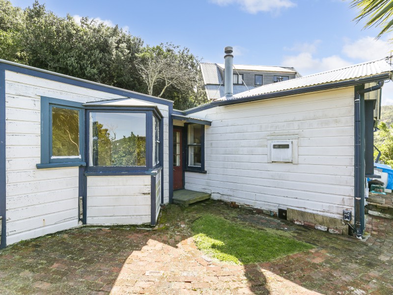 123 Happy Valley Road, Owhiro Bay, Wellington, 2 Schlafzimmer, 1 Badezimmer