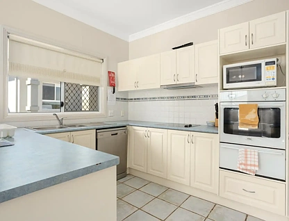 Unit 23/32 Lewis Street, Old Bar, NSW 2430, 2房, 2浴, 排房