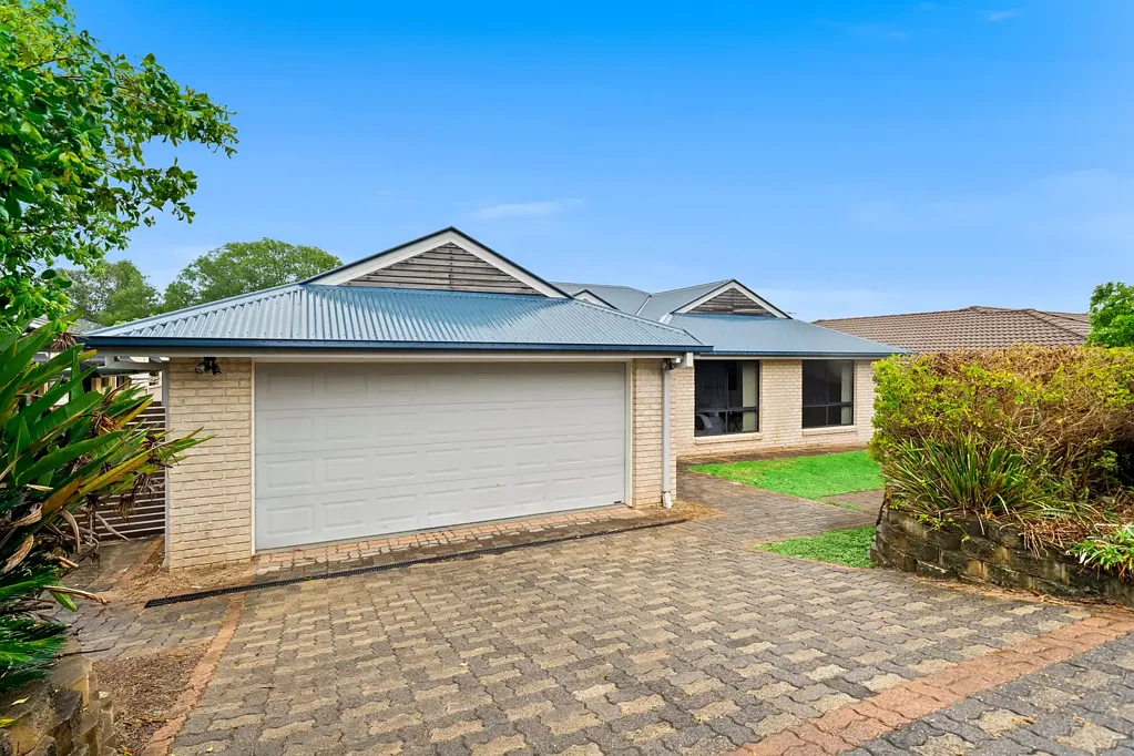 18 Scenic Cresent, Springfield, QLD 4300