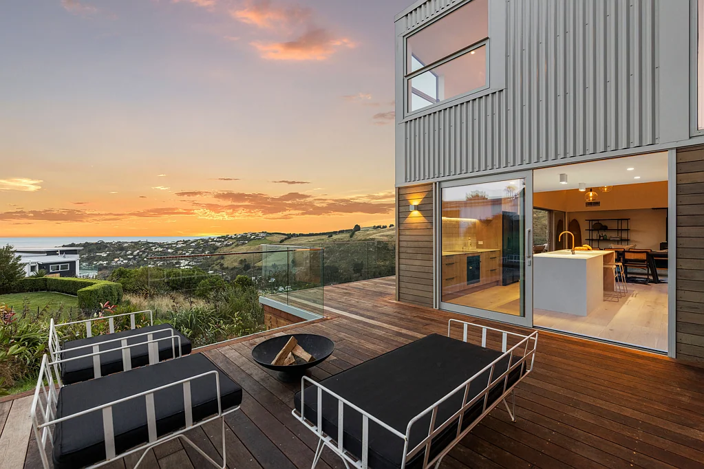 Richmond Hill 4 Slaapkamer Brand New - Elevated Living