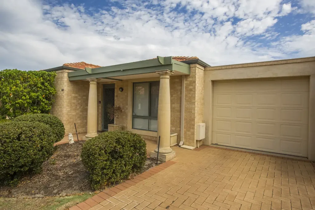 Ellenbrook 2Moenga FOR OVER 55 YEAR OLDS ONLY