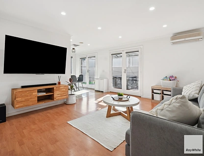 2/39 Manchester Drive, Sydenham, North West Melbourne, 3 Schlafzimmer, 1 Badezimmer, Unit