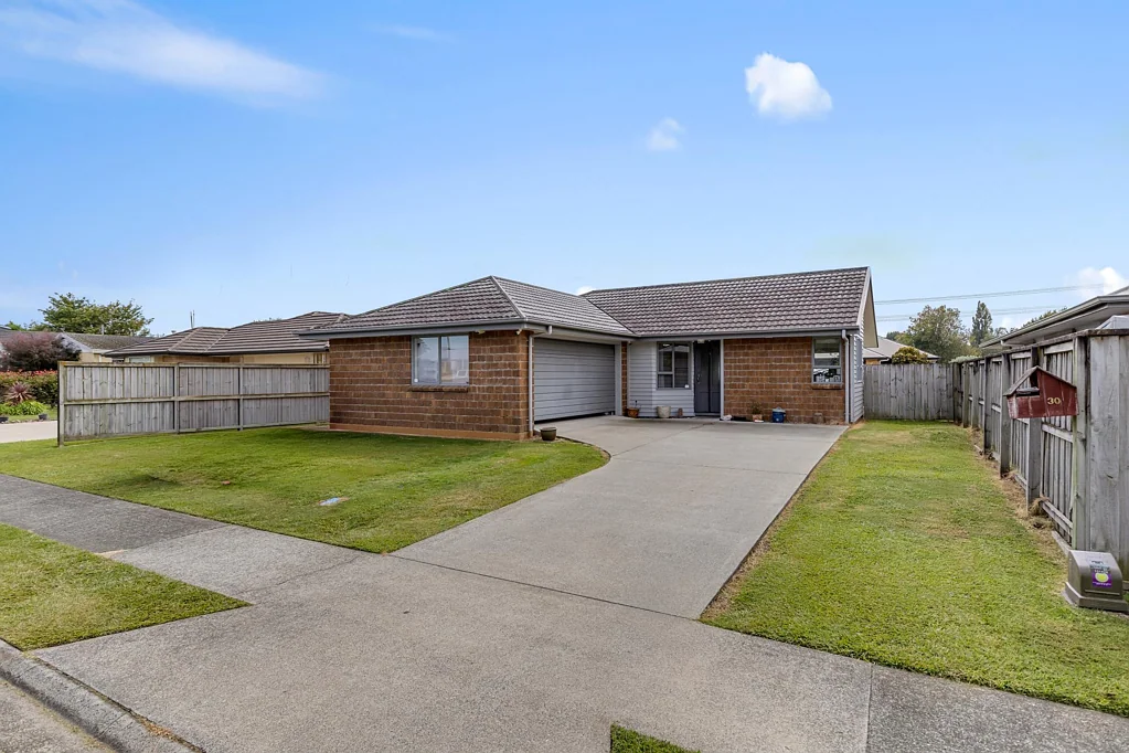 Matamata 3 Slaapkamer Brick beauty ready for its next chapter
