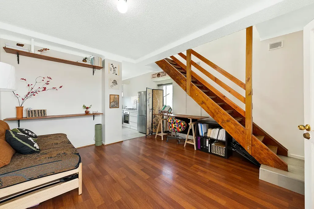 Pooraka 2 Bedroom Sensational Starter in Desirable Lifestyle Locale