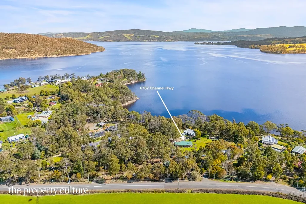 6767 Channel Highway, Deep Bay, TAS 7112