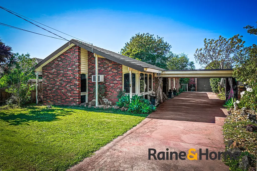 Cranbourne 3ห้องนอน Unique Opportunity in Prime Location!!