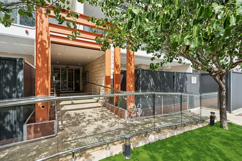 8/23 Warner Avenue, Findon, SA 5023