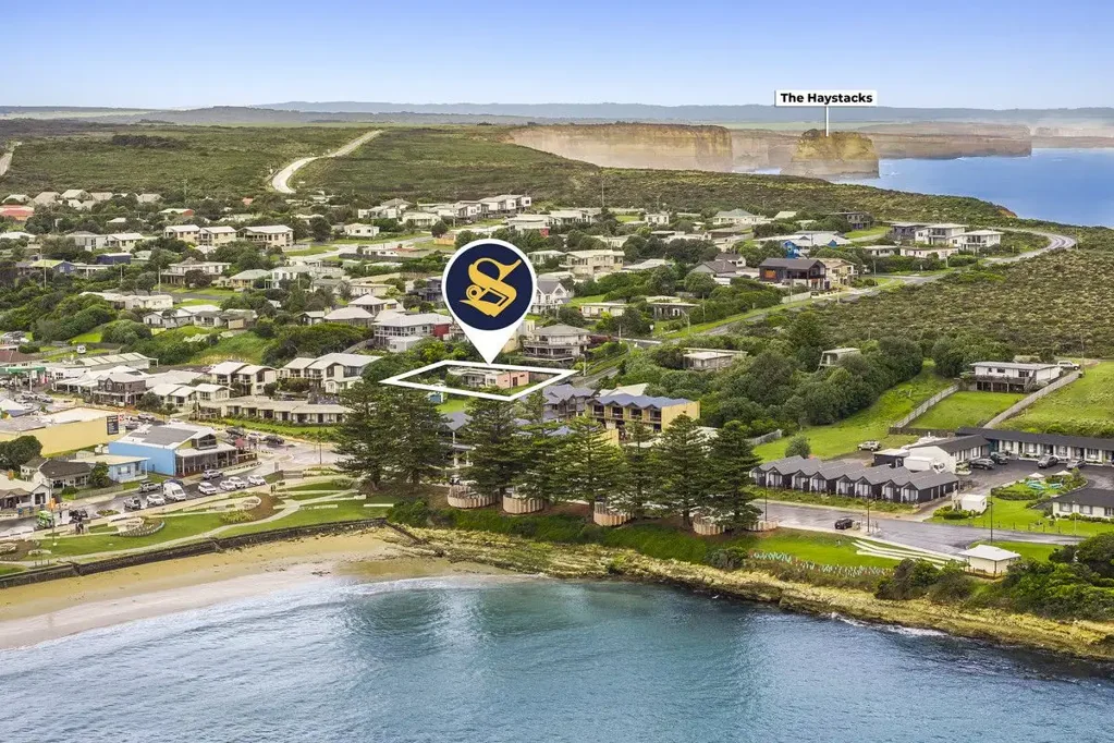 Port Campbell 3ਬੈੱਡਰੂਮ PRIME COASTAL OPPORTUNITY - 100M FROM THE BEACH!