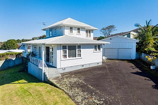 26A Mountain Road, Mt Wellington, Auckland City