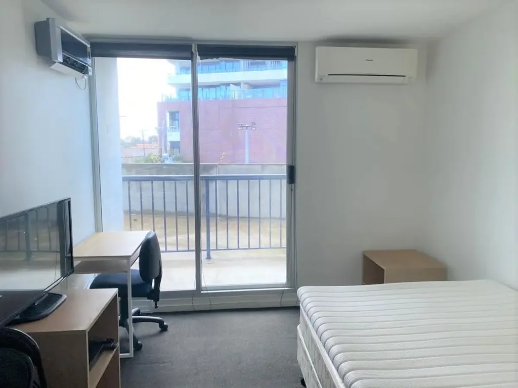 STUDENT ACCOMMODATION