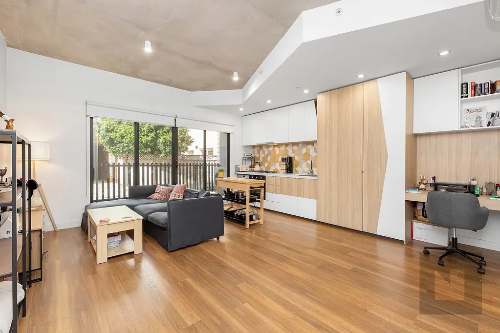 Ground floor apartment living!