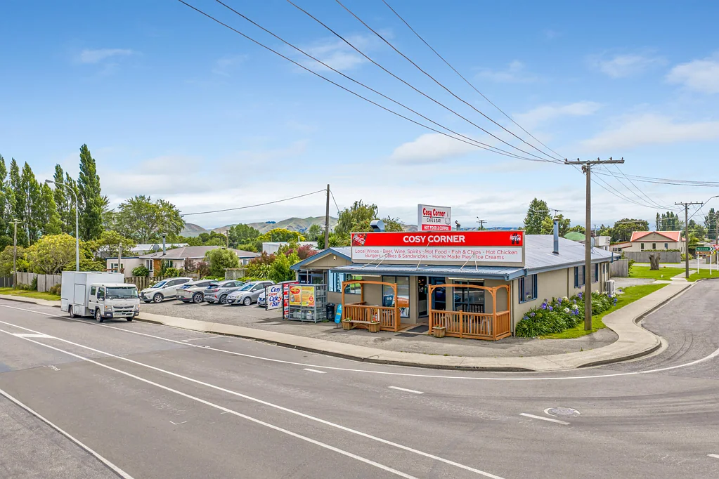 Seddon Licenced café and bar - freehold going concern
