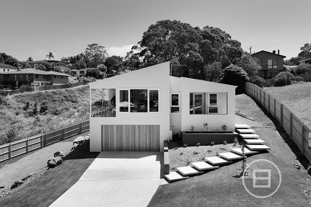 Lakes Entrance 3 Bedroom Private Negotiation