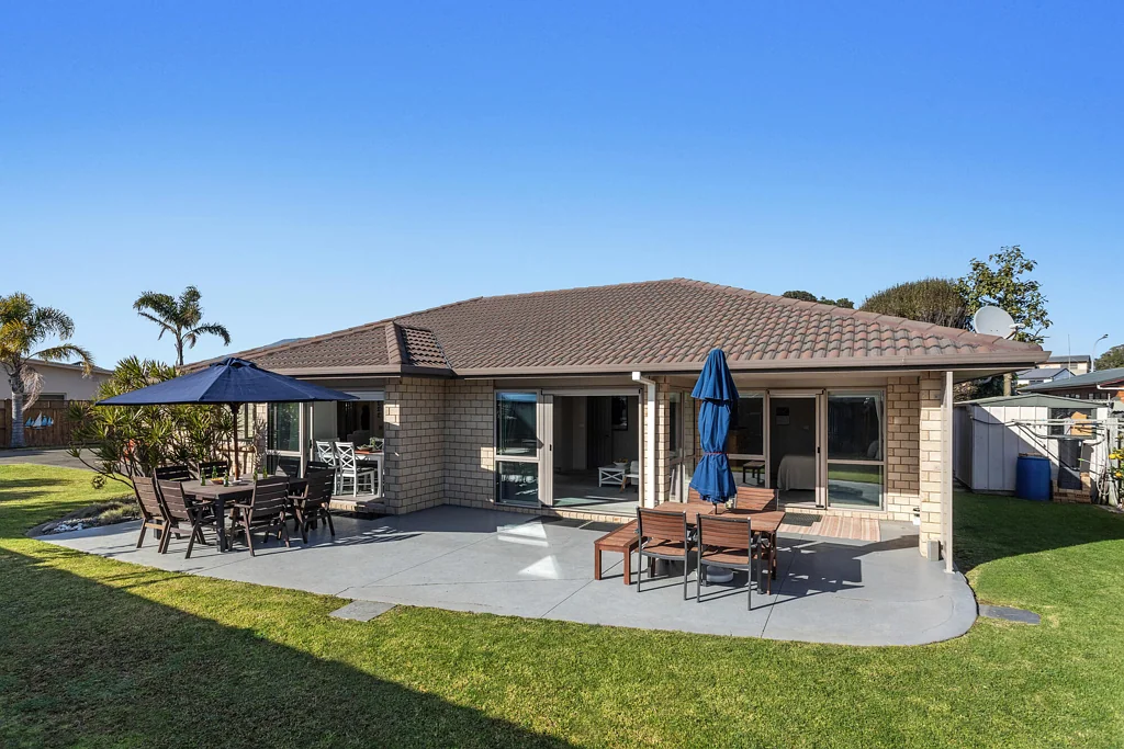 Ohope 4房  Single-level Ohope Home