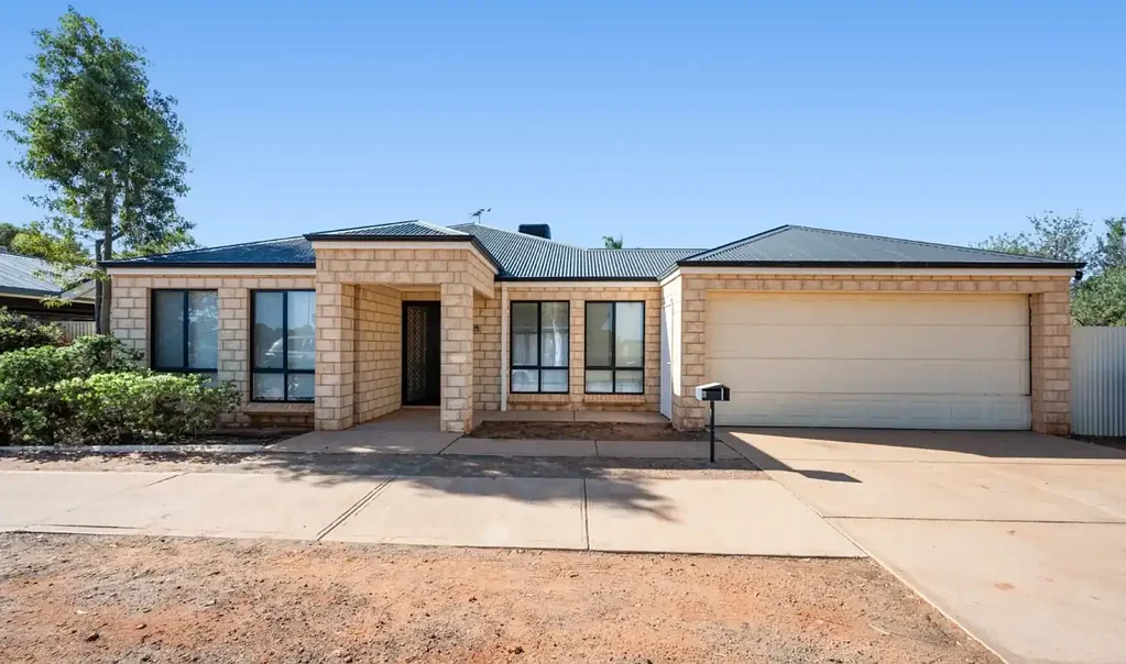 West Lamington 4غرفة نوم Modern Family Home Ideal for Families or Investors