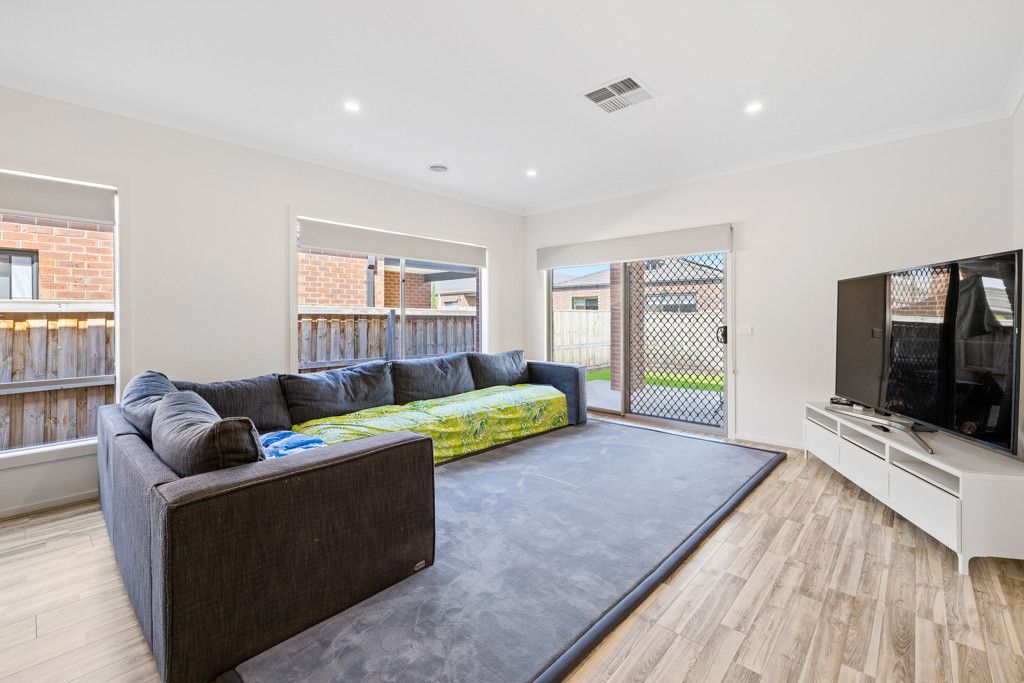 21 MALT DR, MANOR LAKES VIC 3024, 0 Kuwarto, 0 Banyo, House