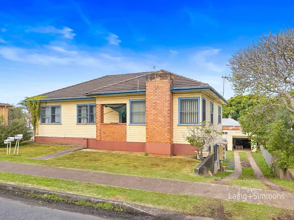 Port Macquarie 6Zimmer Coastal Renovation Project