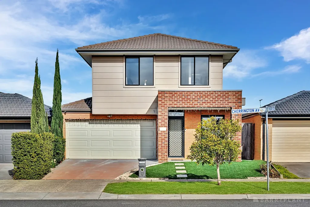 8 Cherrington Avenue, Officer, VIC 3809