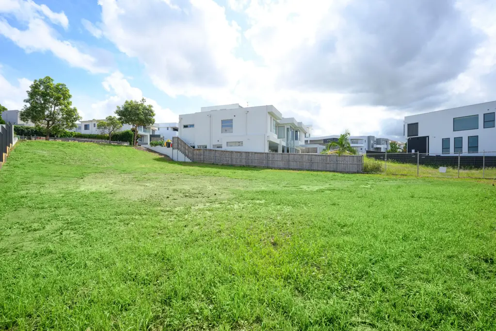 Bella Vista The Ultimate Location 843m2 approx lot
