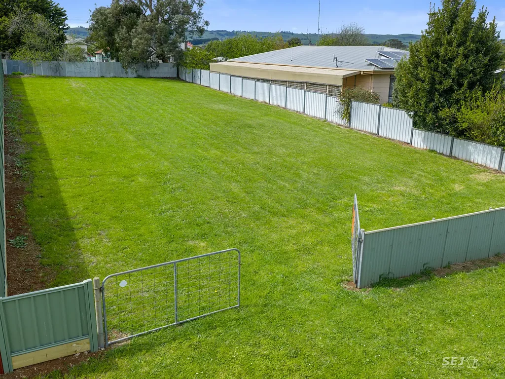 30 Miller Street, Dumbalk, VIC 3956