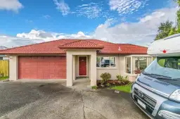 319b Royal Road, Massey