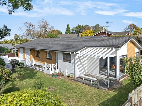 43 Botany Road, Botany Downs, Manukau City, Auckland