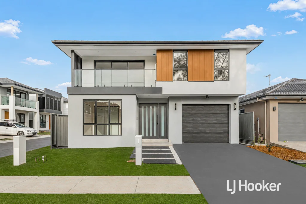 Brand New - Walk to Quakers Hill Station & Western Sydney University (Nirimba Campus)