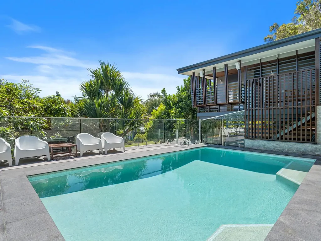 Point Lookout 5कमरा Luxurious Beach House with a Pool and Seperate Studio
