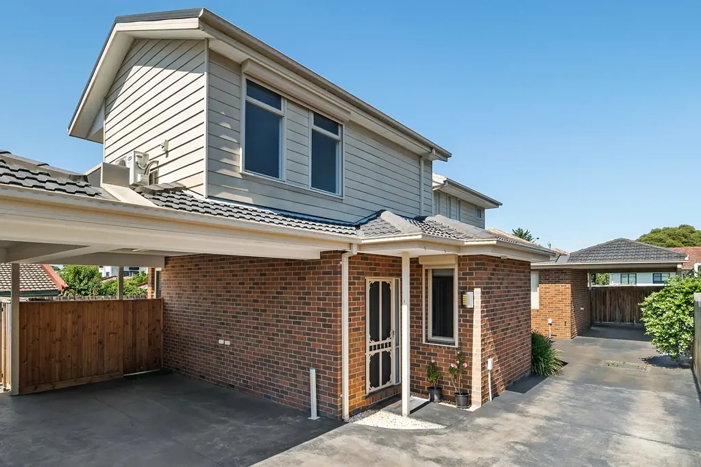 2/27 Holly Street, Preston, VIC 3072