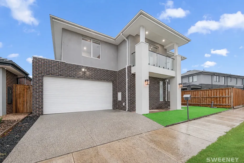 Five-bedroom home in the beautiful Harpley Estate