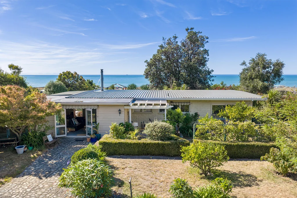 Rarangi 3房  Enjoy the view, eat from your garden!