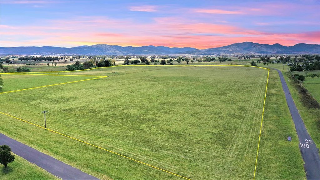 Quirindi LOT 28 IDEAL 3.41 ACRES WITH CREEK FRONTAGE & COUNTRY LIFESTYLE