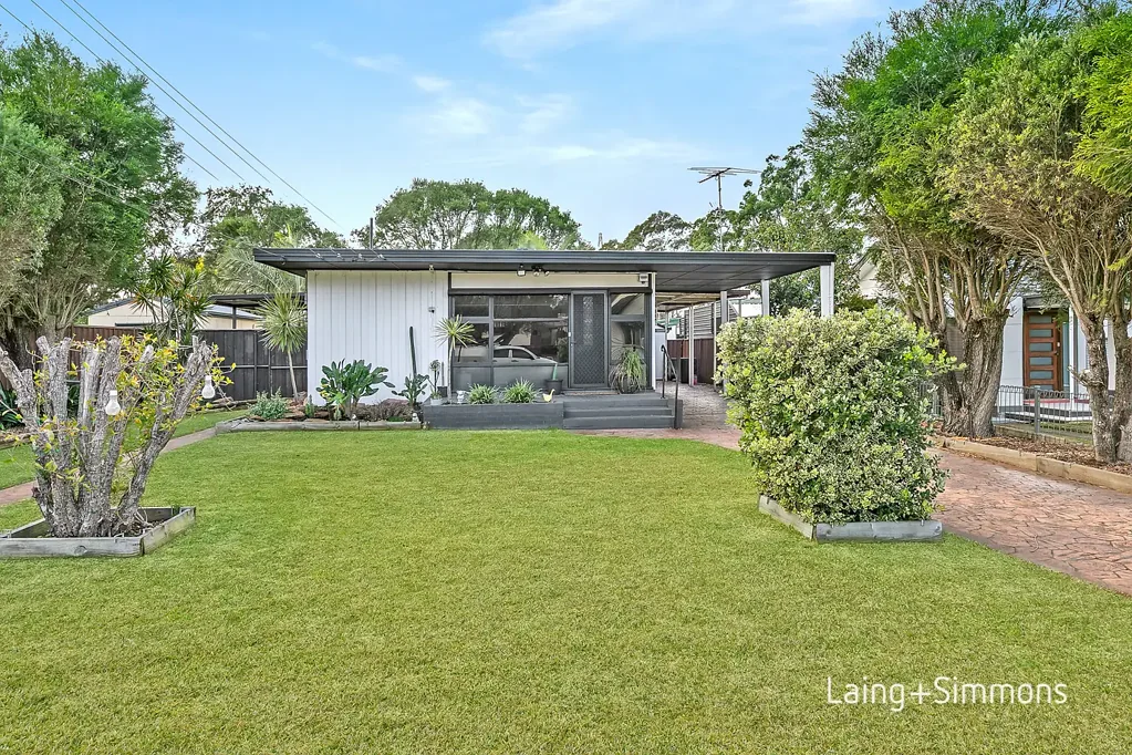 5 Hasselburgh Road, Tregear, NSW 2770