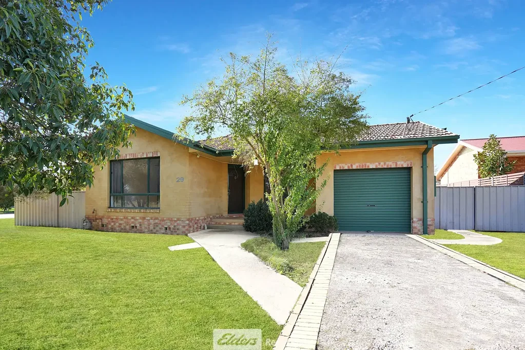 29 Yarran Street, Hanwood, NSW 2680